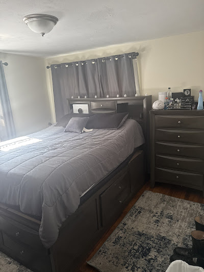 Bedroom cleaning Boynton street, Jamaica Plain